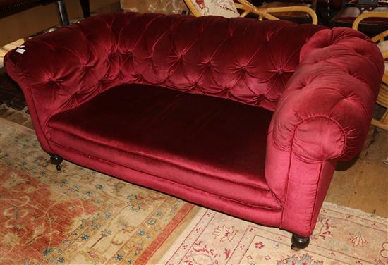 Buttoned Chesterfield sofa